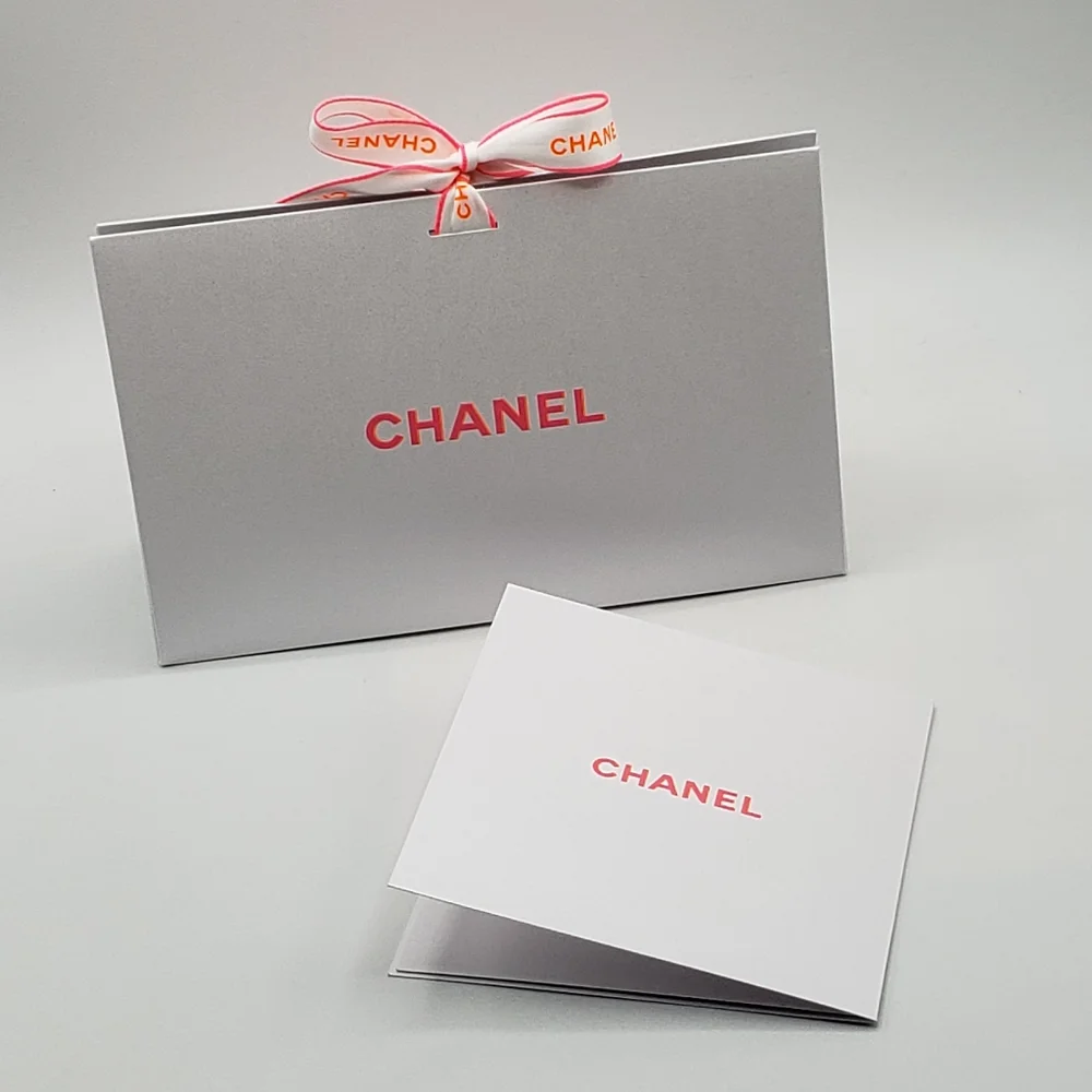 CHANEL Gift Bag with Card